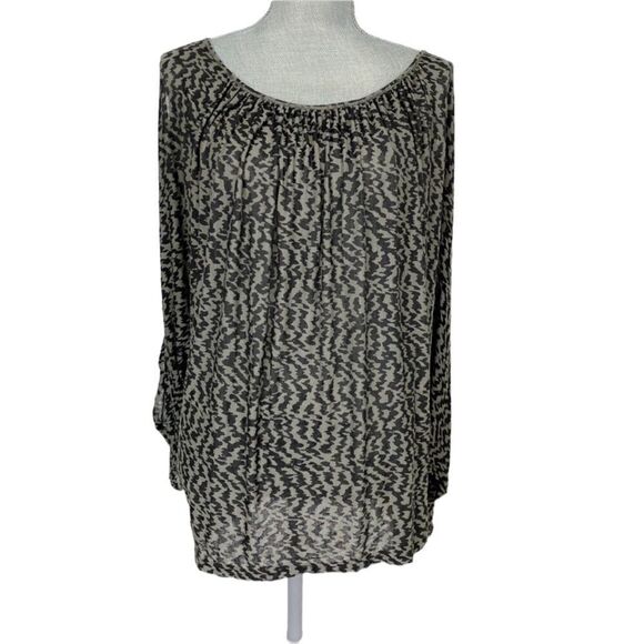 Free People  Long Cutout Sleeve Printed Top Size Small - Picture 1 of 8